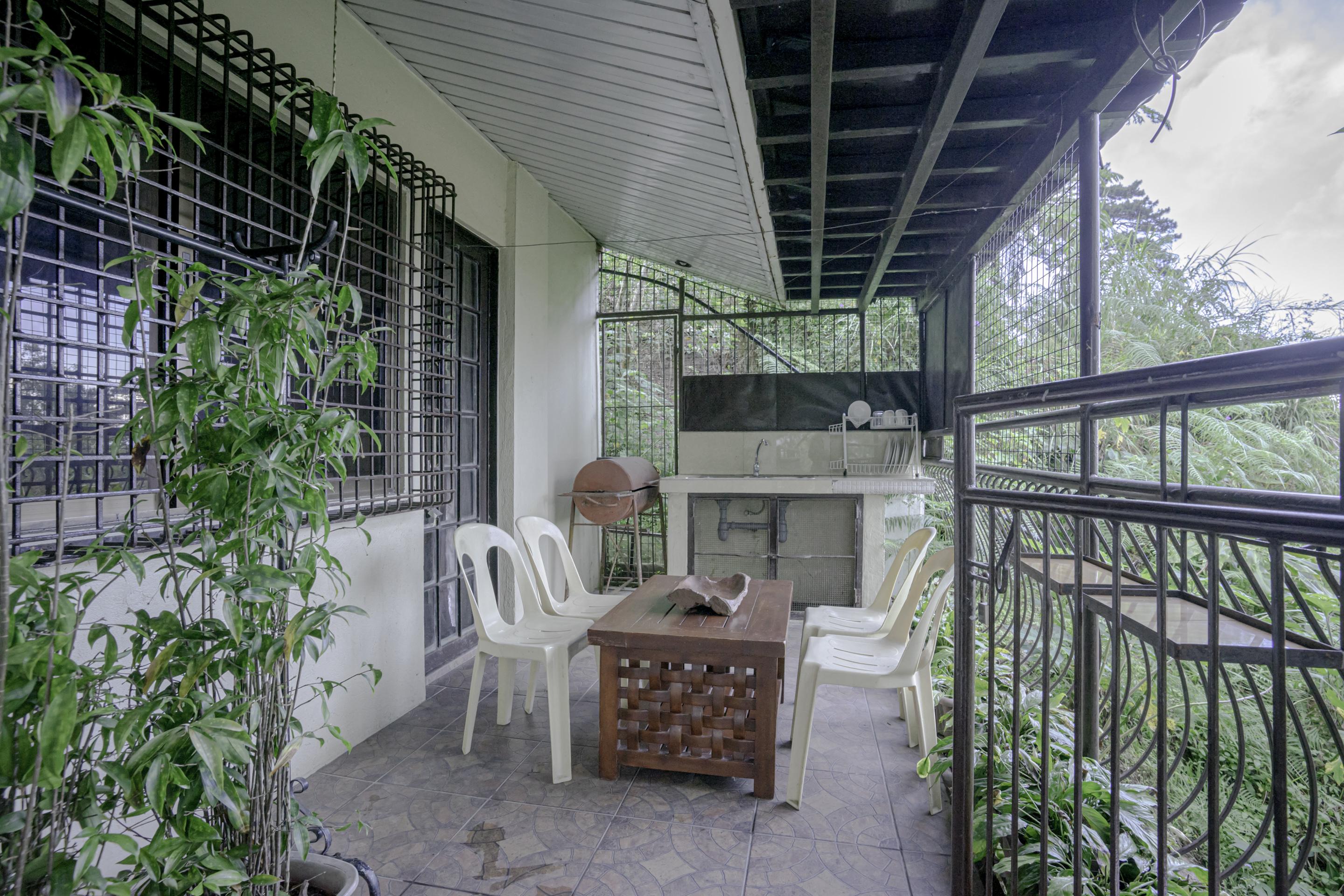 Oyo 760 Tiptop Vacation Homes Baguio City Dış mekan fotoğraf